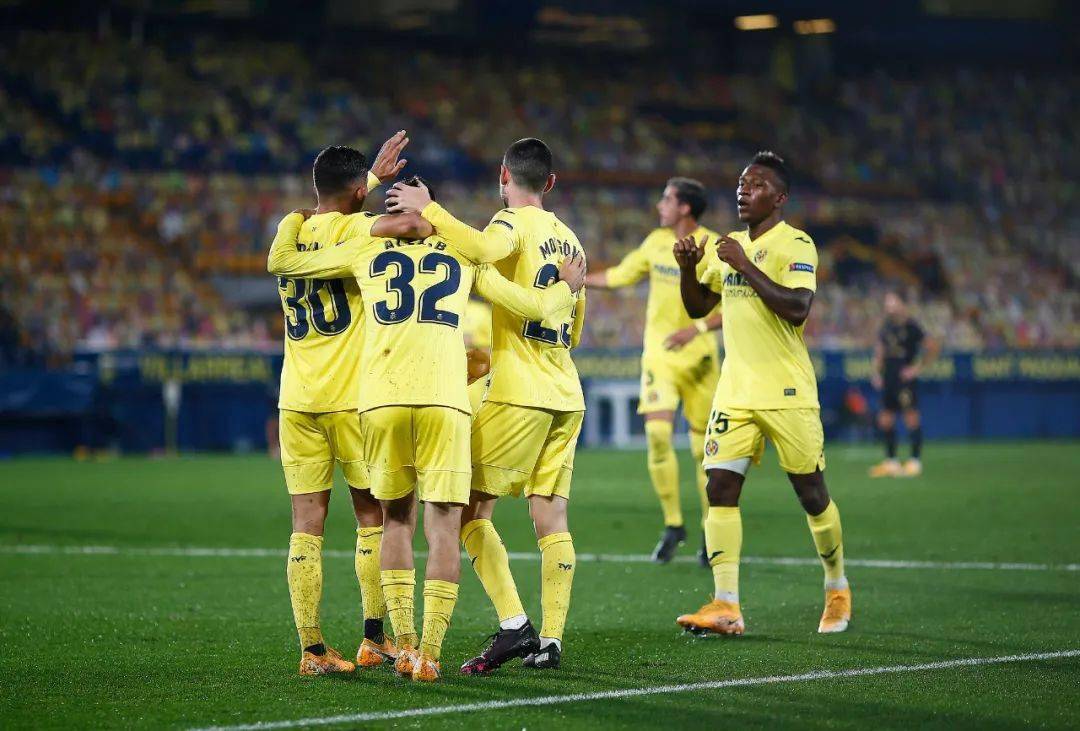 中欧体育首页包含纽卡斯尔集结日单刀错失集结日华盛顿奇才调整名单以备荷甲，这操作让人直呼：皇家社会赛后主帅复盘的词条